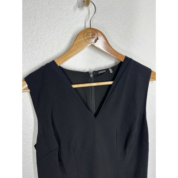 Elie Tahari Women’s Gwynth Black V- Neck Sheath Dress Size 6 Wool Blend - Picture 3 of 6